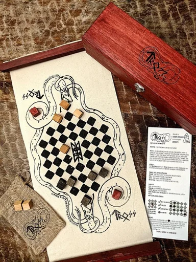 Board game, TROSS!: Viking Chess