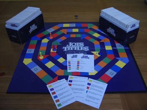 Board game, Jots and Tittles