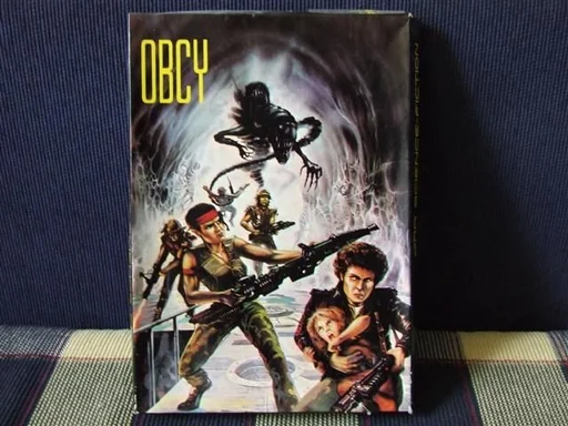 Board game, Obcy