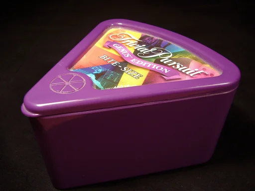 Board game, Trivial Pursuit: Genus Edition – Bite Size