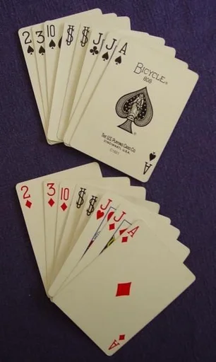 Board game, Pitch