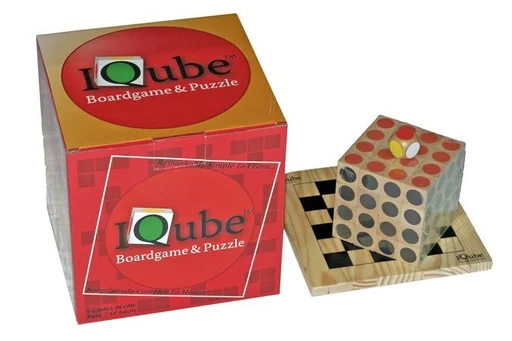 Board game, IQube