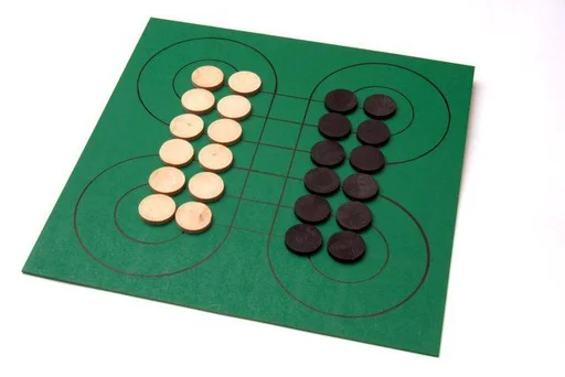Board game, Surakarta