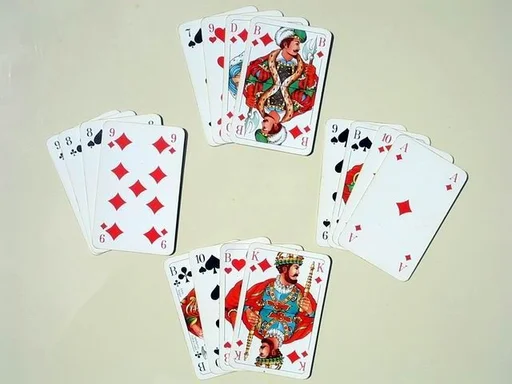 Board game, Tuppen